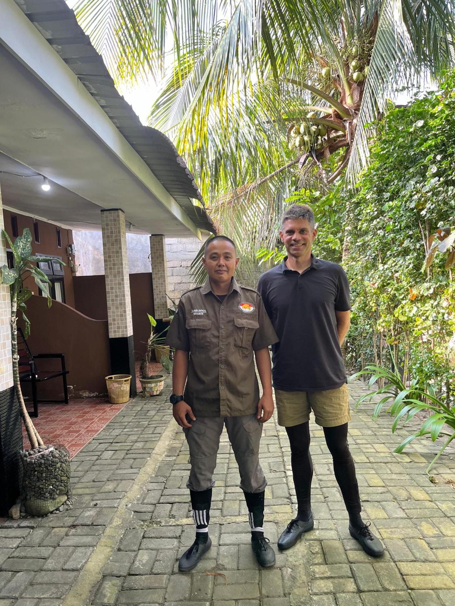 Brown Bamboo Guest House & Trekking Bukit Lawang Luaran gambar
